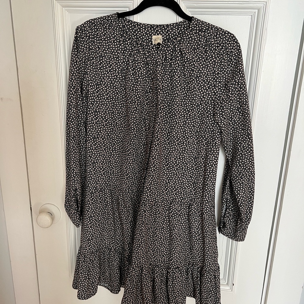 Le Vie Rebecca Taylor Dress black & White Print, Ruffle at bottom. SIZE Small